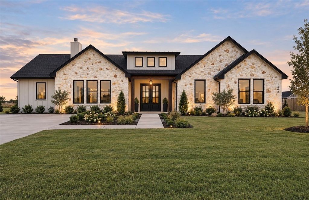 1462 Dos estrellas Dr, Corpus Christi, TX 78415