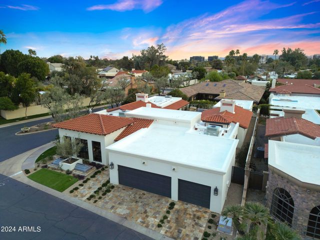 2421 E MONTEBELLO Avenue, Phoenix, AZ 85016