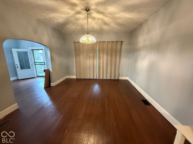 933 E Morris Street, Indianapolis, IN 46203