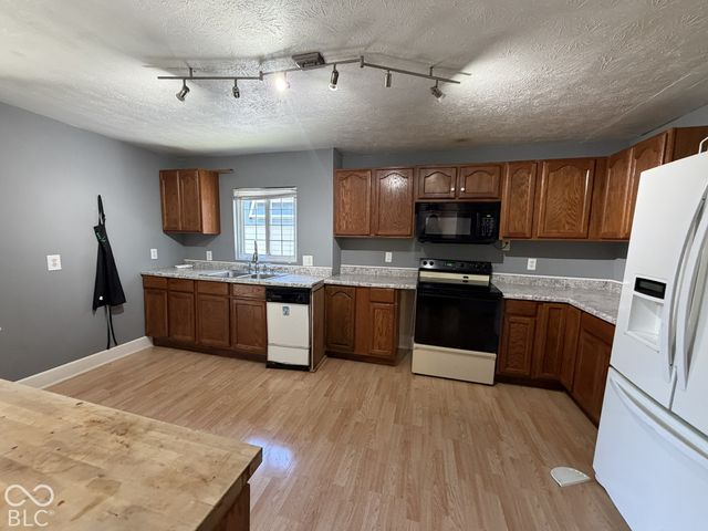 933 E Morris Street, Indianapolis, IN 46203