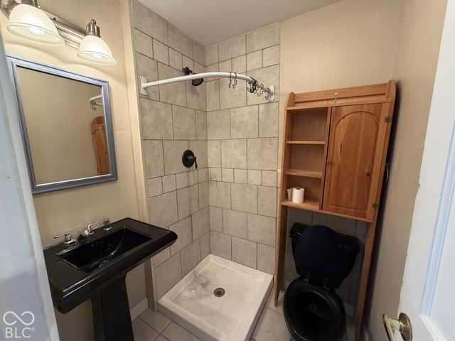 933 E Morris Street, Indianapolis, IN 46203