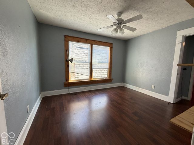 933 E Morris Street, Indianapolis, IN 46203
