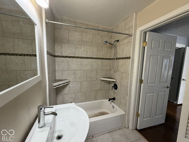 933 E Morris Street, Indianapolis, IN 46203