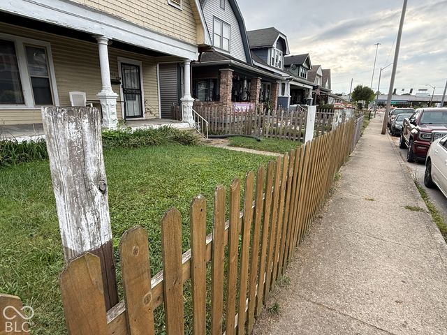 933 E Morris Street, Indianapolis, IN 46203