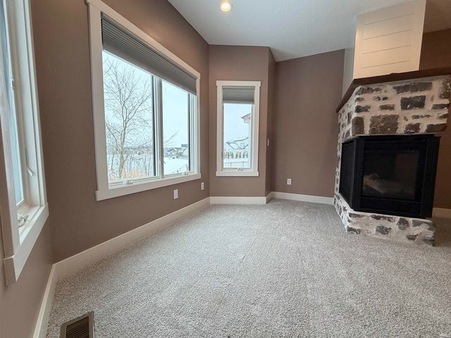 16467 Quarry Boulevard, Huntertown, IN 46748