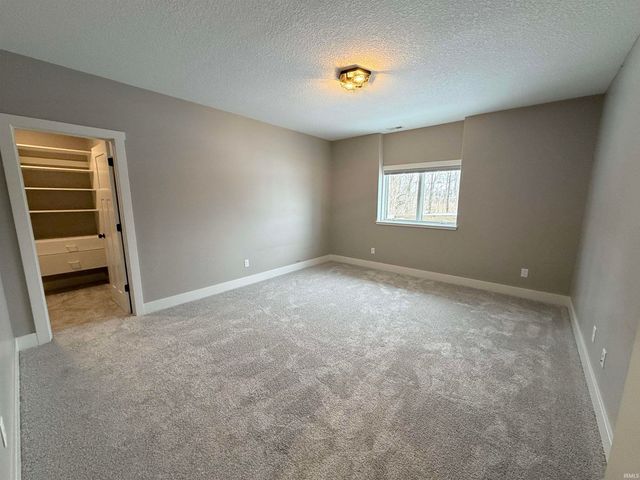 16467 Quarry Boulevard, Huntertown, IN 46748