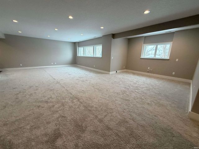 16467 Quarry Boulevard, Huntertown, IN 46748