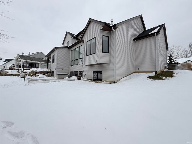 16467 Quarry Boulevard, Huntertown, IN 46748