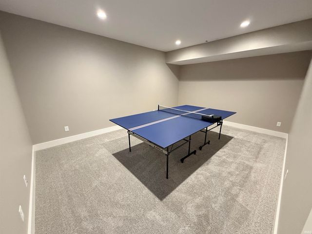 16467 Quarry Boulevard, Huntertown, IN 46748