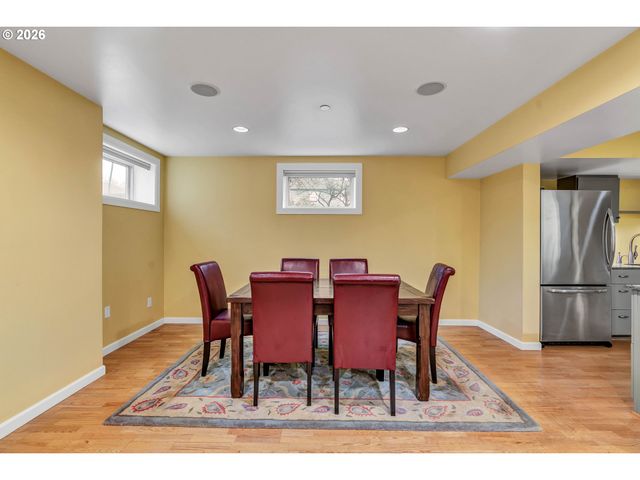 1835 Ne 22ND Ave 5, Portland, OR 97212