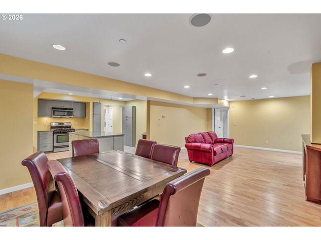 1835 Ne 22ND Ave 5, Portland, OR 97212