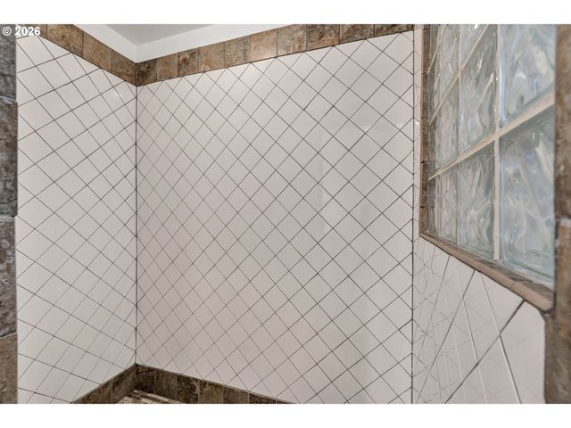 1835 Ne 22ND Ave 5, Portland, OR 97212