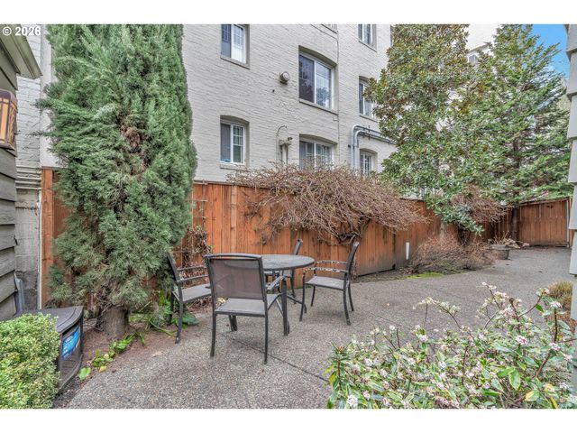 1835 Ne 22ND Ave 5, Portland, OR 97212