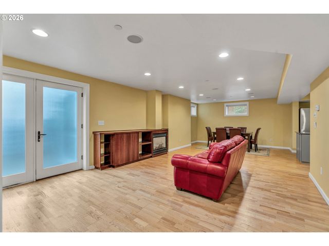 1835 Ne 22ND Ave 5, Portland, OR 97212