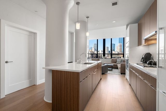 100 Shawmut Ave 302, Boston, MA 02118