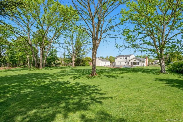 68 Hill Drive, Bohemia, NY 11716