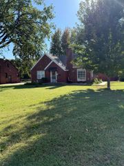 1901 S George Washington Boulevard, Wichita, KS 67218