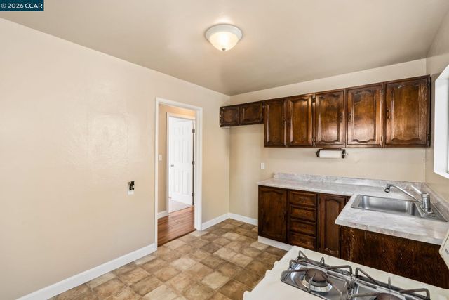 18567 Hunter Ave, San Lorenzo, CA 94541