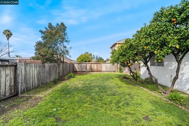 18567 Hunter Ave, San Lorenzo, CA 94541