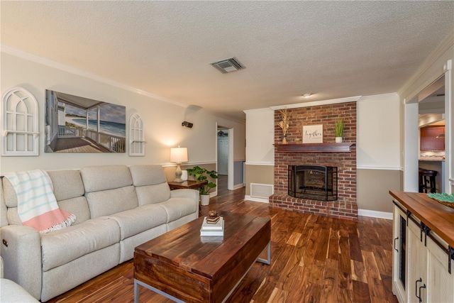 2132 OAK GROVE DRIVE, Clearwater, FL 33764