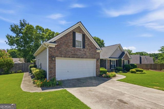 2511 Apalachee Run Way, Dacula, GA 30019