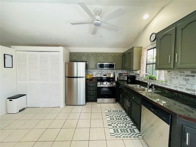 255 BOUNDARY BOULEVARD 104, Rotonda West, FL 33947
