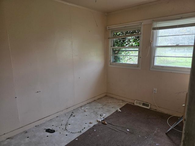 437 Fairmount Road, Kingsford Heights, IN 46346