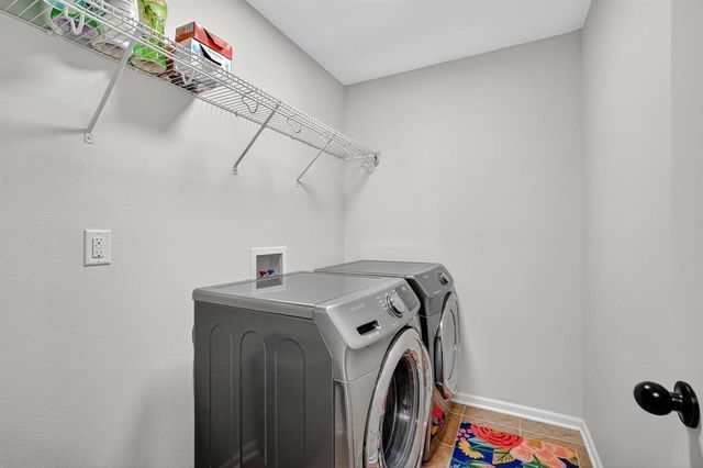 424 SE 12th Street, Grimes, IA 50111