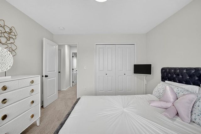 424 SE 12th Street, Grimes, IA 50111