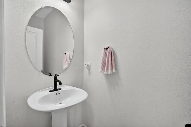 424 SE 12th Street, Grimes, IA 50111