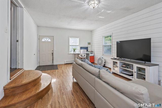 2 Badger Road, Wolcott, CT 06716