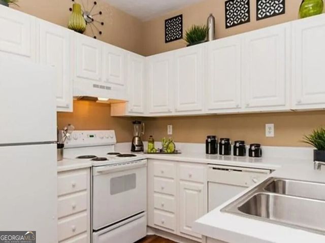 1600 Blairs Bridge Road 2302, Lithia Springs, GA 30122