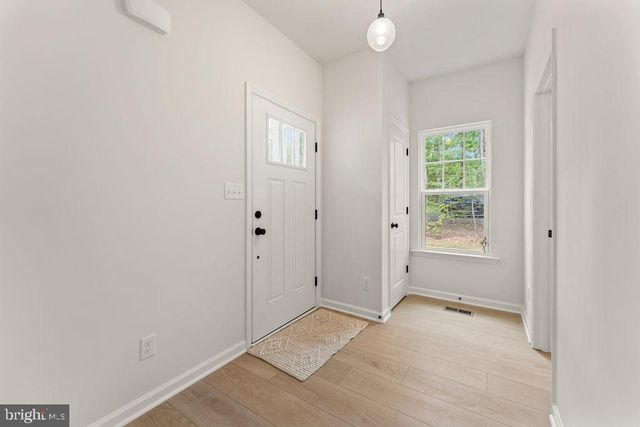 515 CONSTITUTION BLVD, Locust Grove, VA 22508