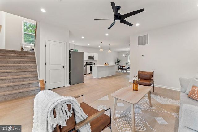 515 CONSTITUTION BLVD, Locust Grove, VA 22508