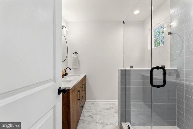 515 CONSTITUTION BLVD, Locust Grove, VA 22508