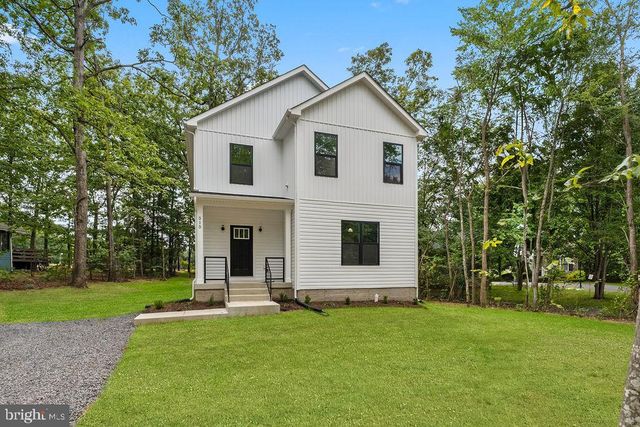 515 CONSTITUTION BLVD, Locust Grove, VA 22508