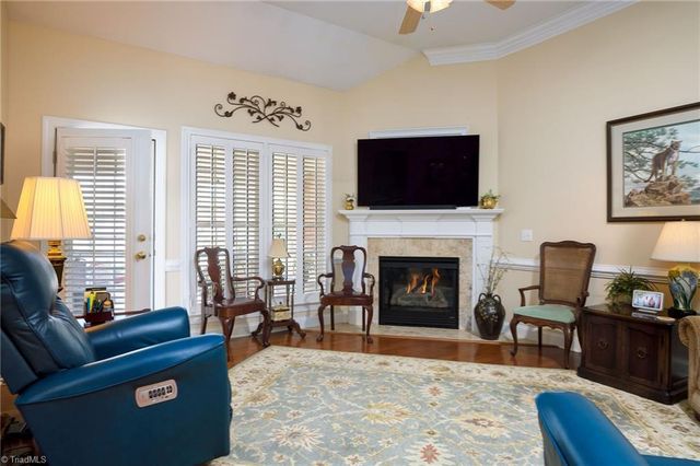 1079 Muirfield Avenue, Clemmons, NC 27012