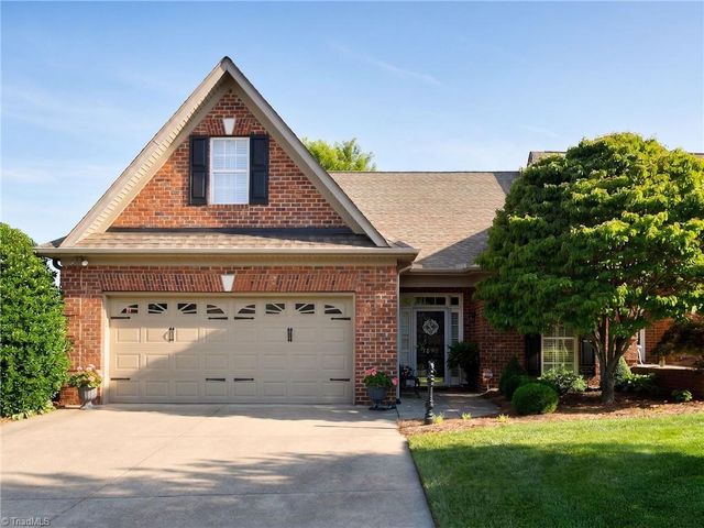 1079 Muirfield Avenue, Clemmons, NC 27012