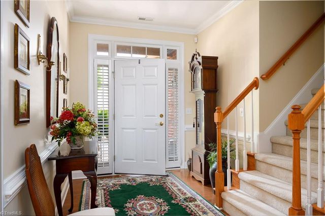 1079 Muirfield Avenue, Clemmons, NC 27012