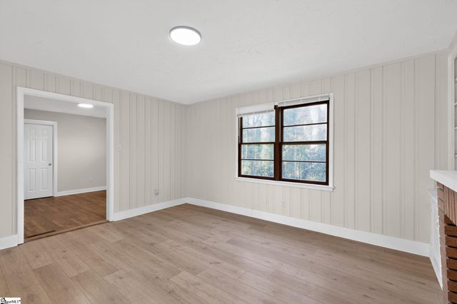 326 Merideth Circle, Spartanburg, SC 29306