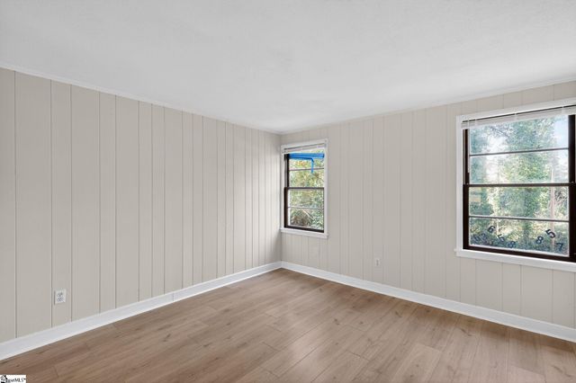 326 Merideth Circle, Spartanburg, SC 29306