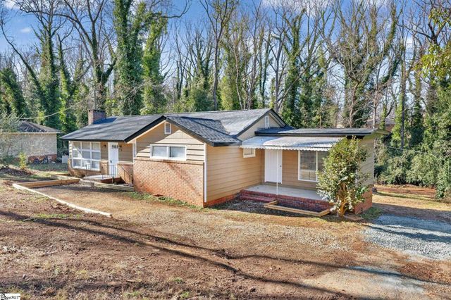 326 Merideth Circle, Spartanburg, SC 29306