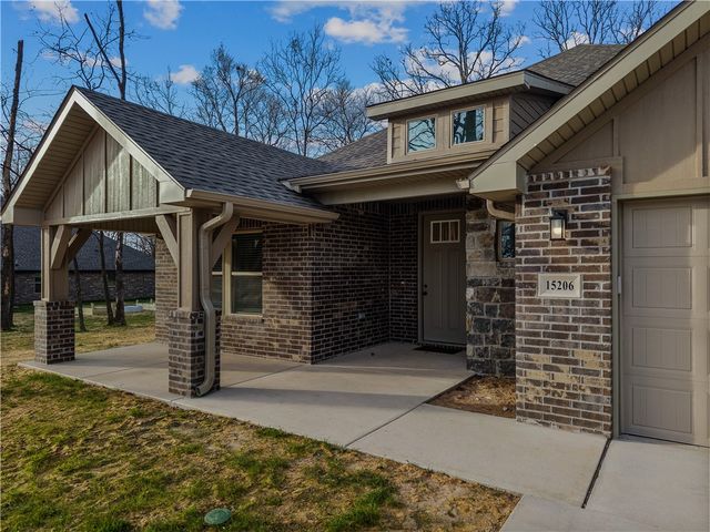 15206 Bethel Heights Road, Gentry, AR 72734