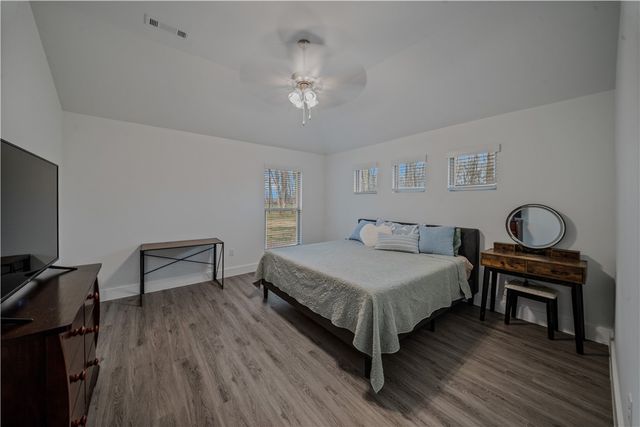 15206 Bethel Heights Road, Gentry, AR 72734