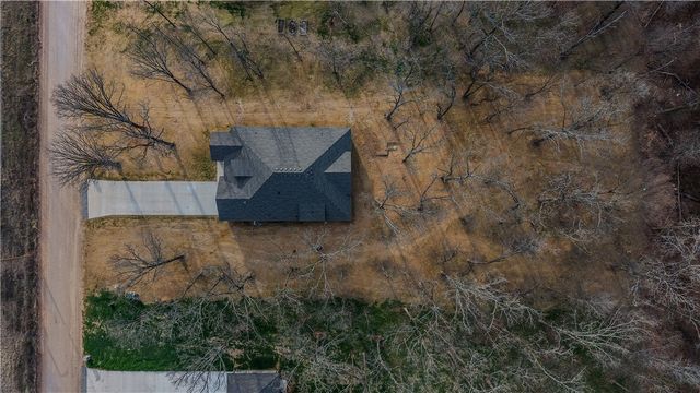 15206 Bethel Heights Road, Gentry, AR 72734