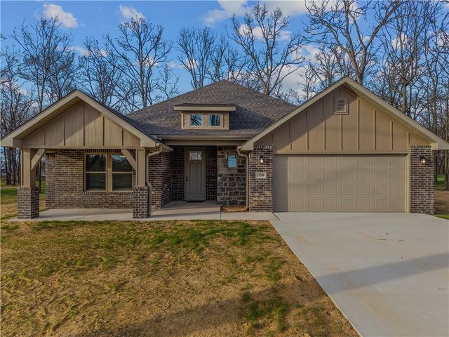 15206 Bethel Heights Road, Gentry, AR 72734