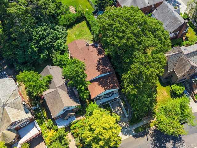 8549 Avon Street, Jamaica Estates, NY 11432