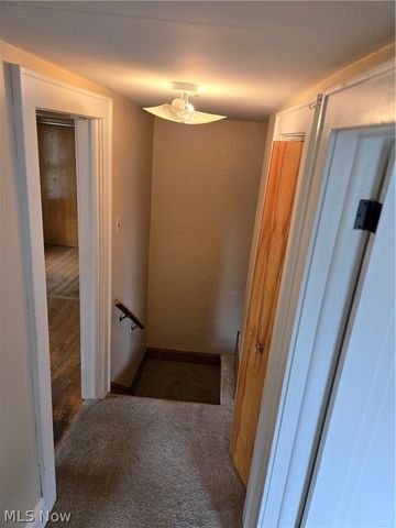 1043 Oakland Avenue, Akron, OH 44310