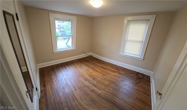 1043 Oakland Avenue, Akron, OH 44310