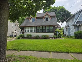 1043 Oakland Avenue, Akron, OH 44310